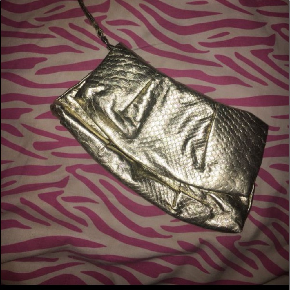 golden hand purse